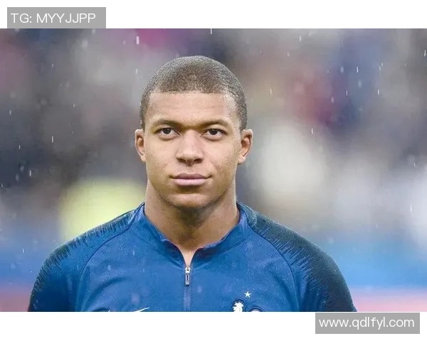 足球球星个性化人设解析图：从场上表现到生活态度全方位解读